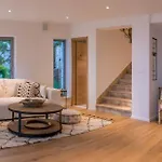 Villa Charming Bohemian Chic Style 4 Bedrooms Punti Waterfront Sea