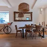 Charming Bohemian Chic Style 4 Bedrooms Punti Waterfront Sea * Selca (Brac)