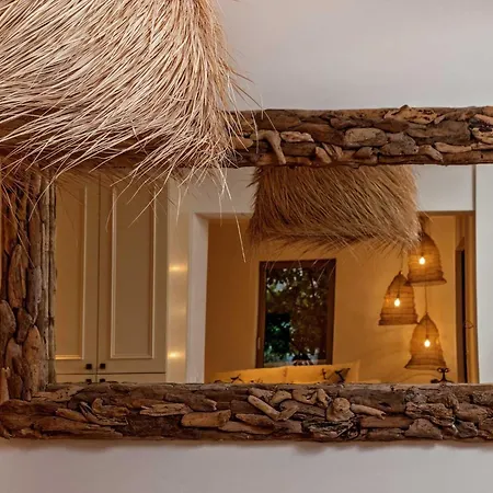 Charming Bohemian Chic Style 4 Bedrooms Punti Waterfront Sea Front With Stunning Ocean Views Brac