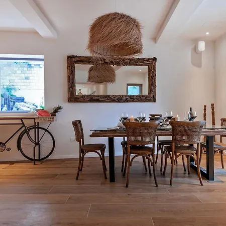 Charming Bohemian Chic Style 4 Bedrooms Punti Waterfront Sea Front With Stunning Ocean Views Brac * Selca (Brac)